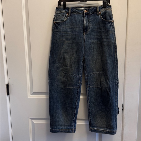 CAbi Cooper Jeans in Size 4 NWOT Fall 2025 season - Picture 5 of 6